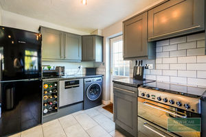 Photo 9- click for photo gallery